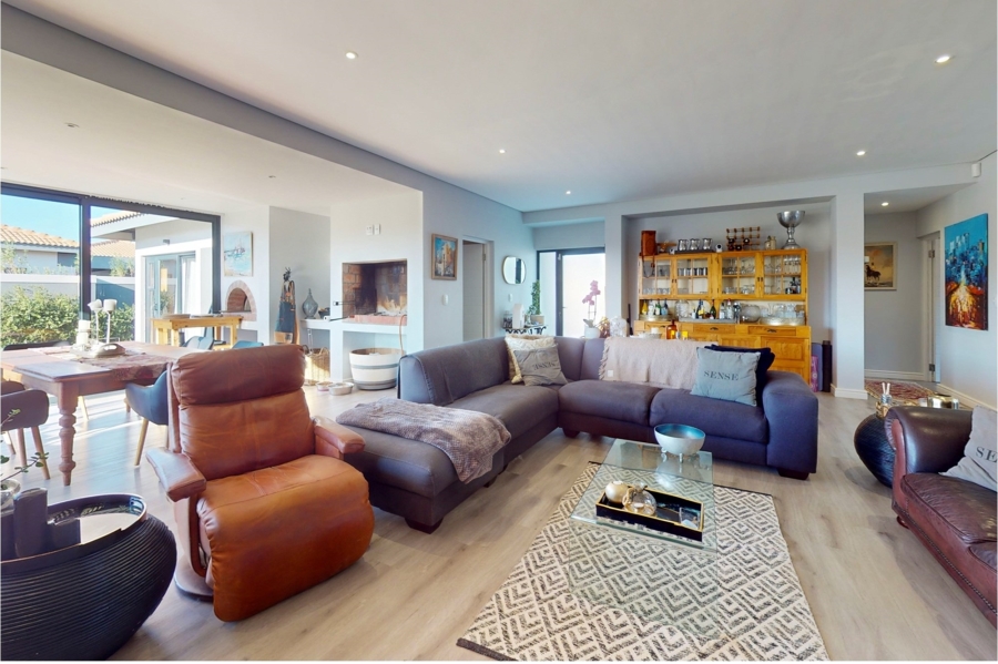 4 Bedroom Property for Sale in Langebaan Country Estate Western Cape